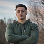 David Henry is swapping clothes online from 