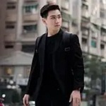 Vương Nhất Lang is swapping clothes online from 