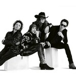 extrememerch is swapping clothes online from 