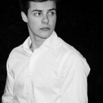 donbmcmichael is swapping clothes online from 