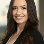 awdre is swapping clothes online from Grays, Greater London