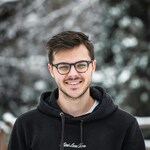 leooscar is swapping clothes online from 