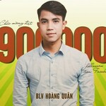 BLV Hoàng Quân is swapping clothes online from 