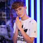 hrvymerch is swapping clothes online from 