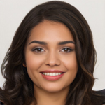 lyra_marigold is swapping clothes online from 