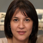 Jouicy Lara is swapping clothes online from 