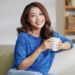 CEO Đào Thi Vỹ is swapping clothes online from 