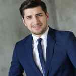 abdulhadiansari is swapping clothes online from 