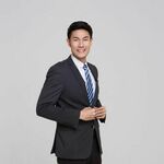 hungthien is swapping clothes online from 
