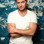 ethenpeterson is swapping clothes online from 