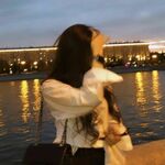 quichentell23 is swapping clothes online from 