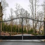 fencecompanynj is swapping clothes online from 