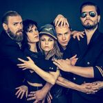 pmmpmerch is swapping clothes online from 