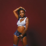 kaliiimerch is swapping clothes online from 