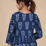 viktoriasen986 is swapping clothes online from jaipur, Rajasthan