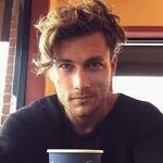 davidwilson767 is swapping clothes online from 
