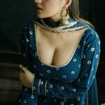 lahoremodelss is swapping clothes online from 