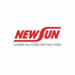 tunaucomnewsun is swapping clothes online from 