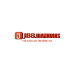 j88diamonds is swapping clothes online from 