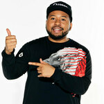 djakademiksmerch is swapping clothes online from 