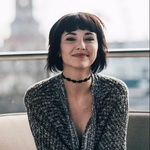 savannahbrownmerch is swapping clothes online from 