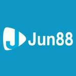 jun88commx is swapping clothes online from 