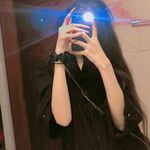 binish98 is swapping clothes online from 