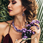 Amelia Jones is swapping clothes online from 