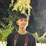 msshakil is swapping clothes online from 