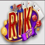 RIKVIP1 cc is swapping clothes online from 