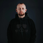 agraelusmerch is swapping clothes online from 
