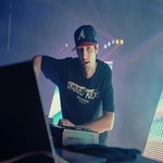 dailybreadmerch is swapping clothes online from 