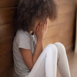 Phim sex ấu dâm is swapping clothes online from 