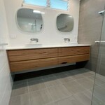 bathroomcaulking is swapping clothes online from 