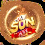 taisunwinclaims is swapping clothes online from 