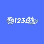tranghu123b is swapping clothes online from 