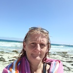 tabblarue is swapping clothes online from SAN DIEGO, CA