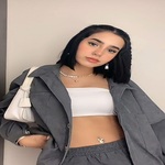 domelipamerch is swapping clothes online from 