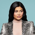 kyliejennermerch1 is swapping clothes online from 