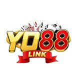 YO88 Cổng Game Uy Tín is swapping clothes online from 