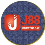 j88 is swapping clothes online from 