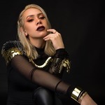daedricmerch is swapping clothes online from 