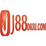 j88dkiucom is swapping clothes online from 