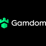 gamdomgiristr is swapping clothes online from 