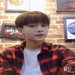 Hoàng Nam is swapping clothes online from 