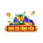 Nhà Cái Tặng Tiền is swapping clothes online from 