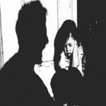 ấu dâm is swapping clothes online from 