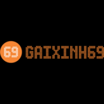 Gaixinh69 is swapping clothes online from 