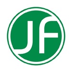jjellyfishvn1 is swapping clothes online from 