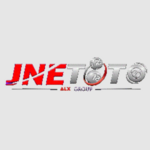 JNETOTO is swapping clothes online from 